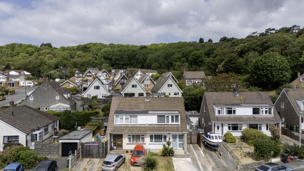 DJI_20250519112359_0194_D