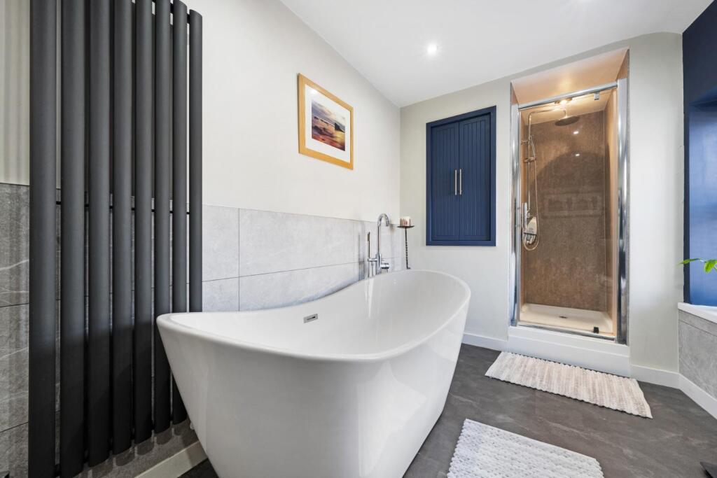 Dewhurst Farmhouse-09.jpg