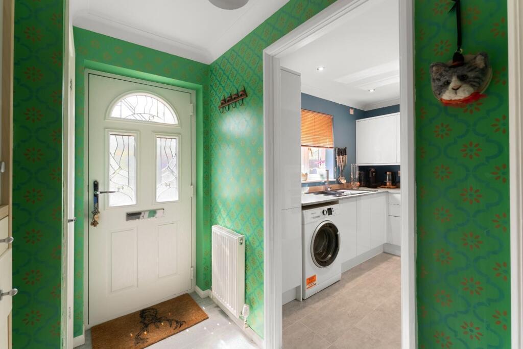 45 Hawthorn Crescent 27.jpg