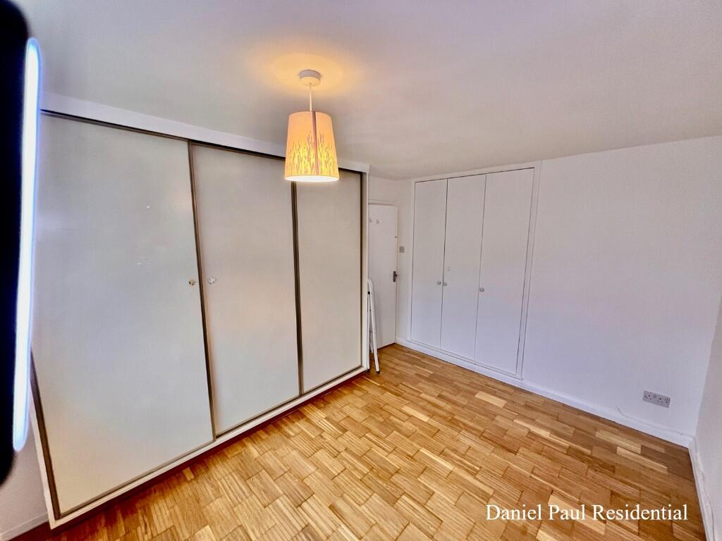 Middleton Avenue, Greenford, Middlesex, UB6