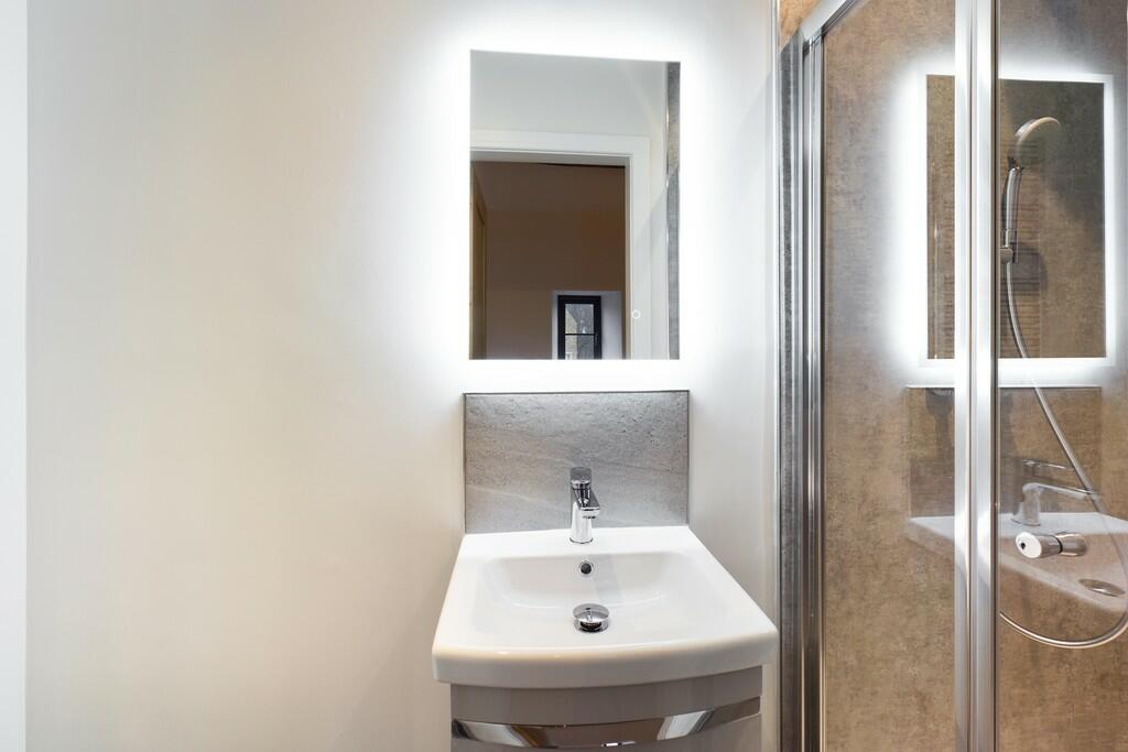 Master EnSuite