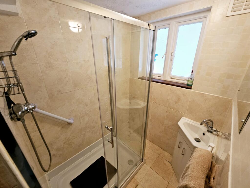 61640ca5-6aee-439a-a39a-4cfd335cac60