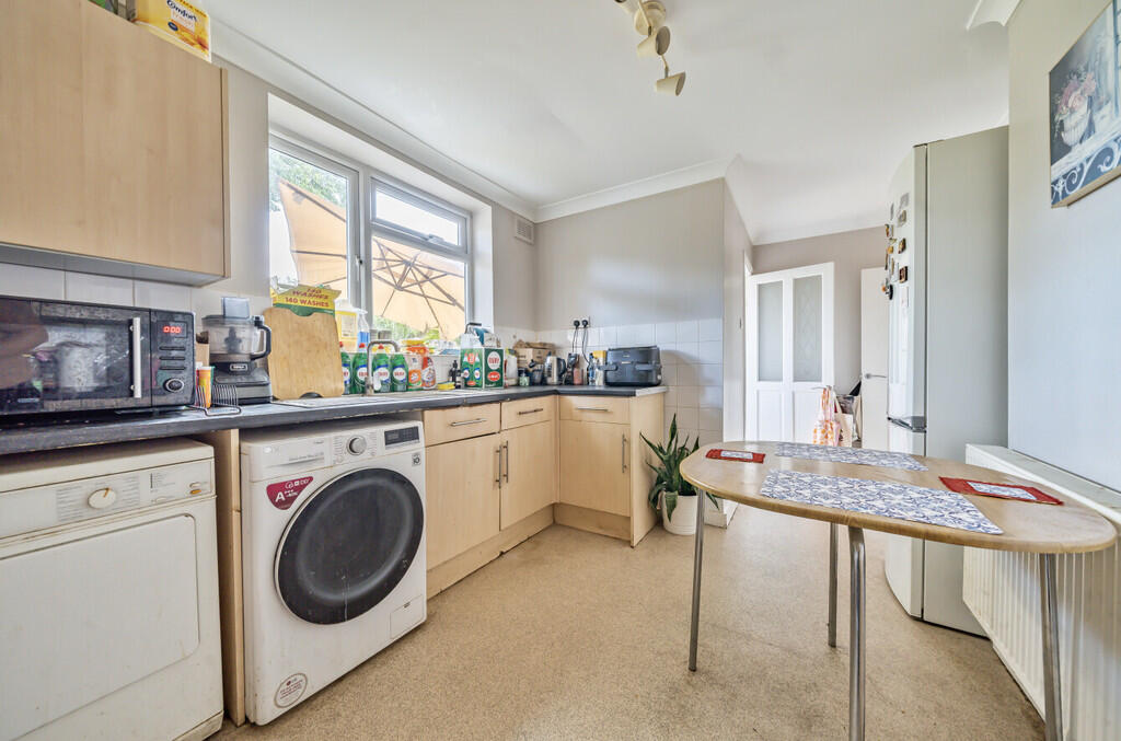 kit-breakfast roo...