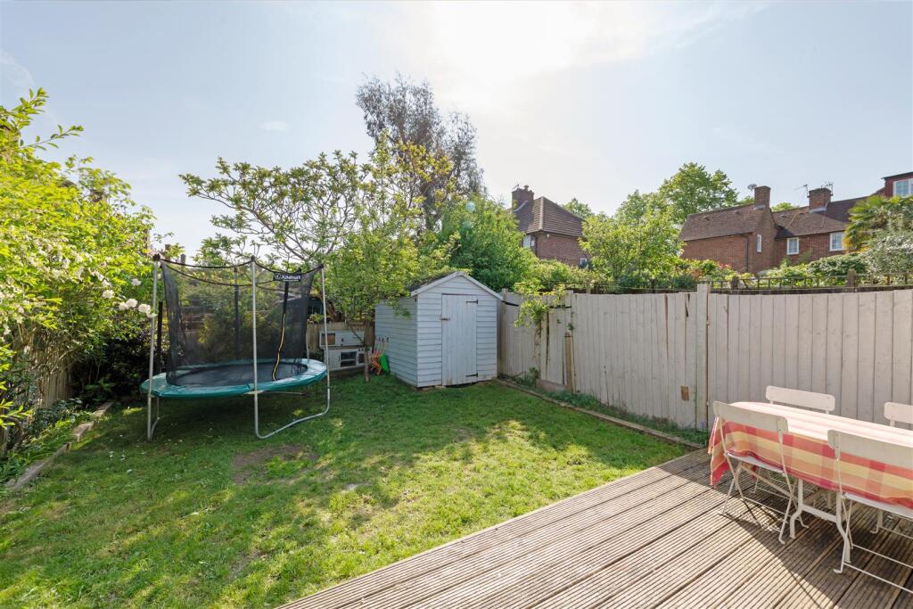 Dover House Road Hi-12.jpg