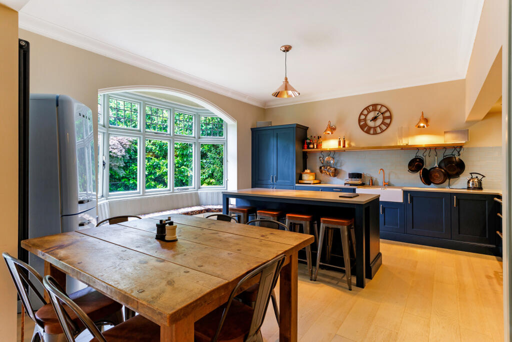 Open-Plan Dining