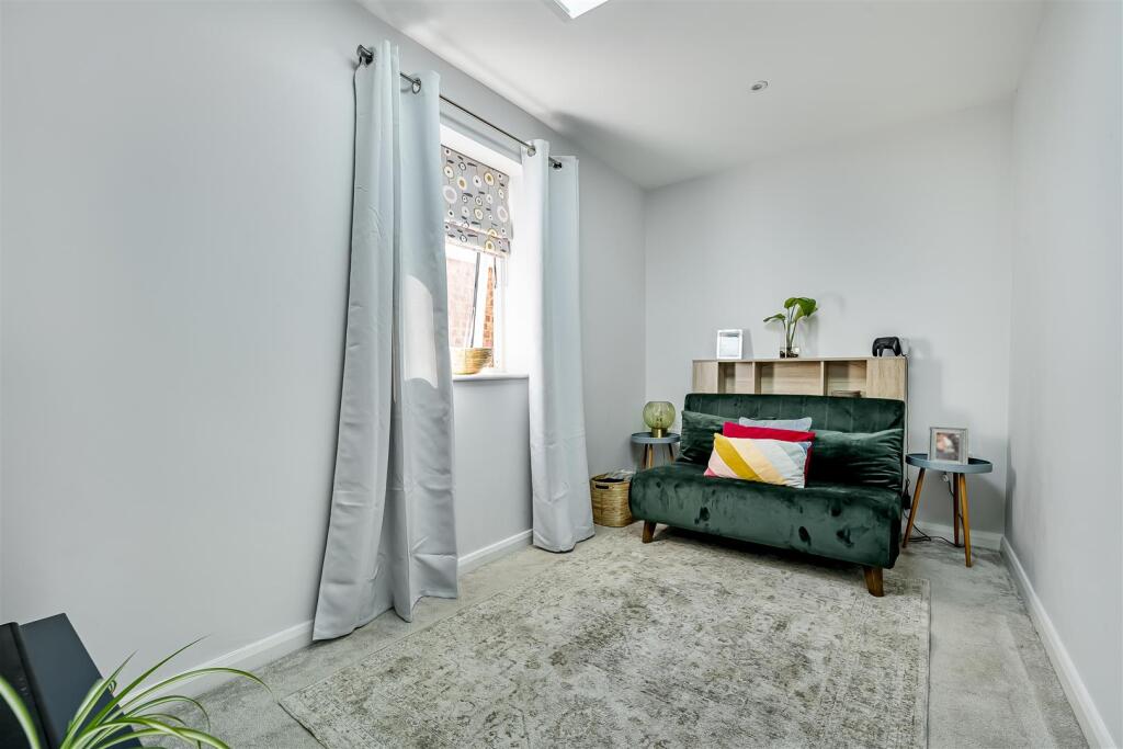 Family room / Bedroom 4