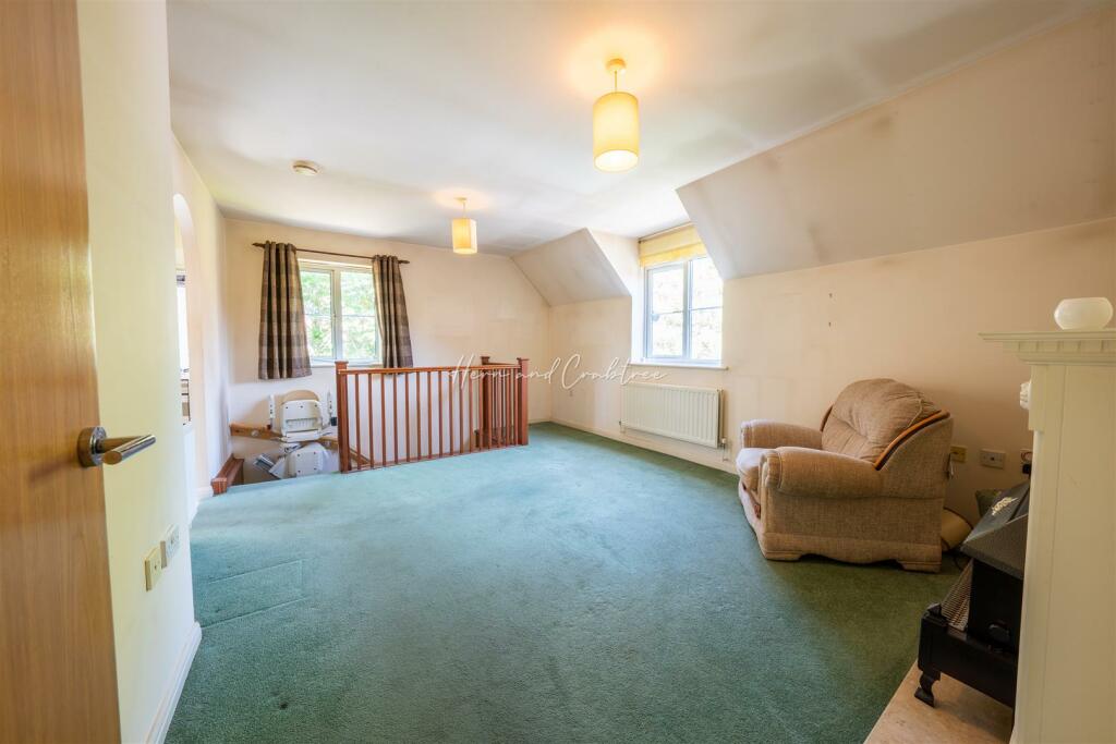 Doe Close, Penylan, HernCrabtree (18).jpg