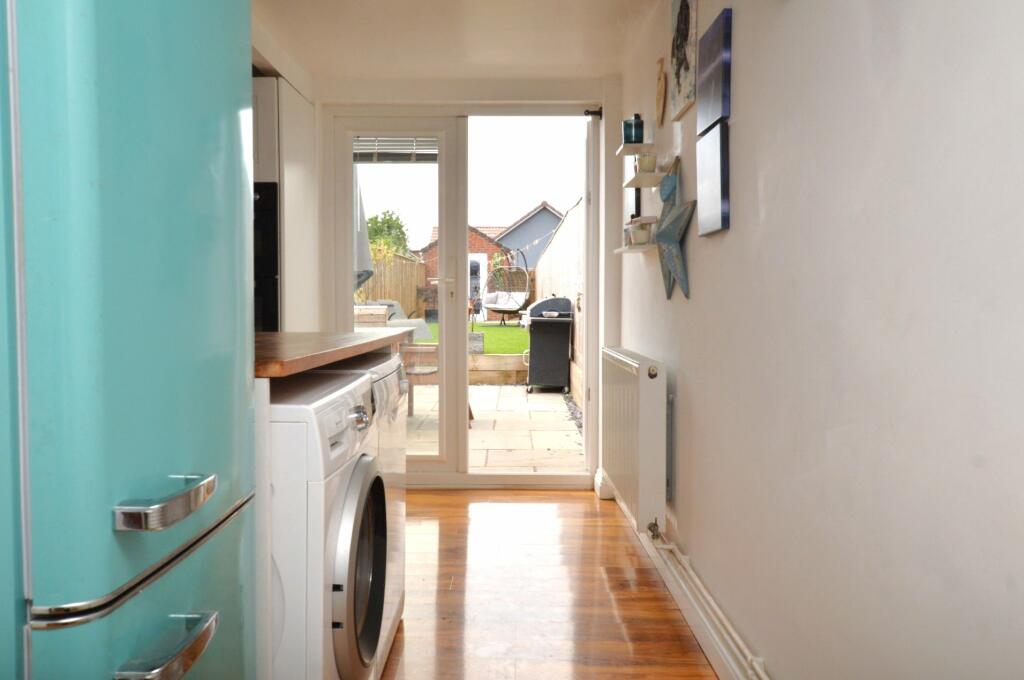 Kitchen/Utility