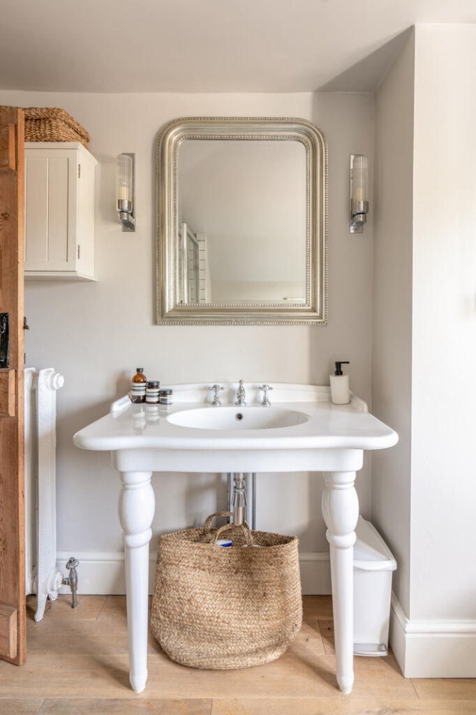 277409 - 4WalnutTreeCottages_HighRes-41.jpg