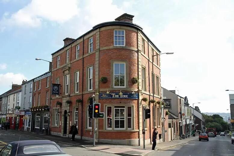 Flat_2_498_Glossop_Road