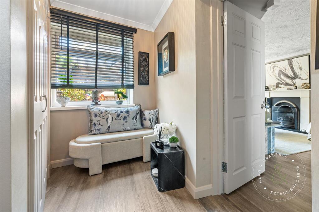 Uplands Int, Hern Crabtree (8).jpg