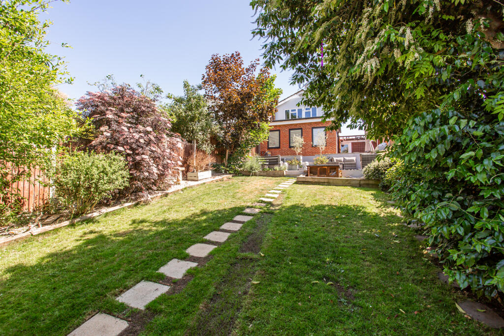 garden/back of house