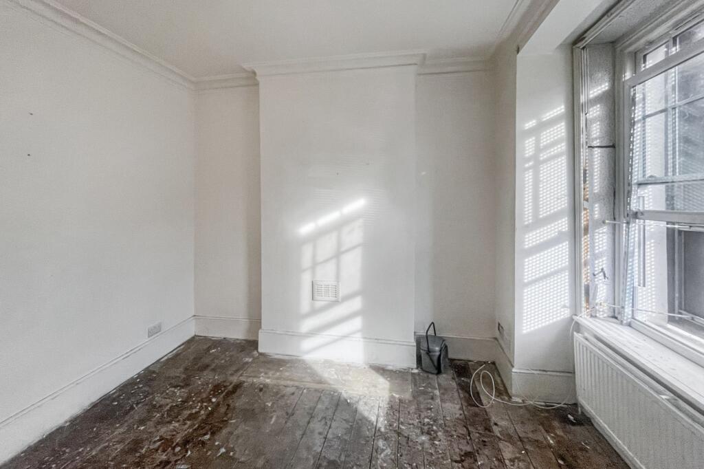 117 Penwith Road, Earlsfield, London SW18 4QE