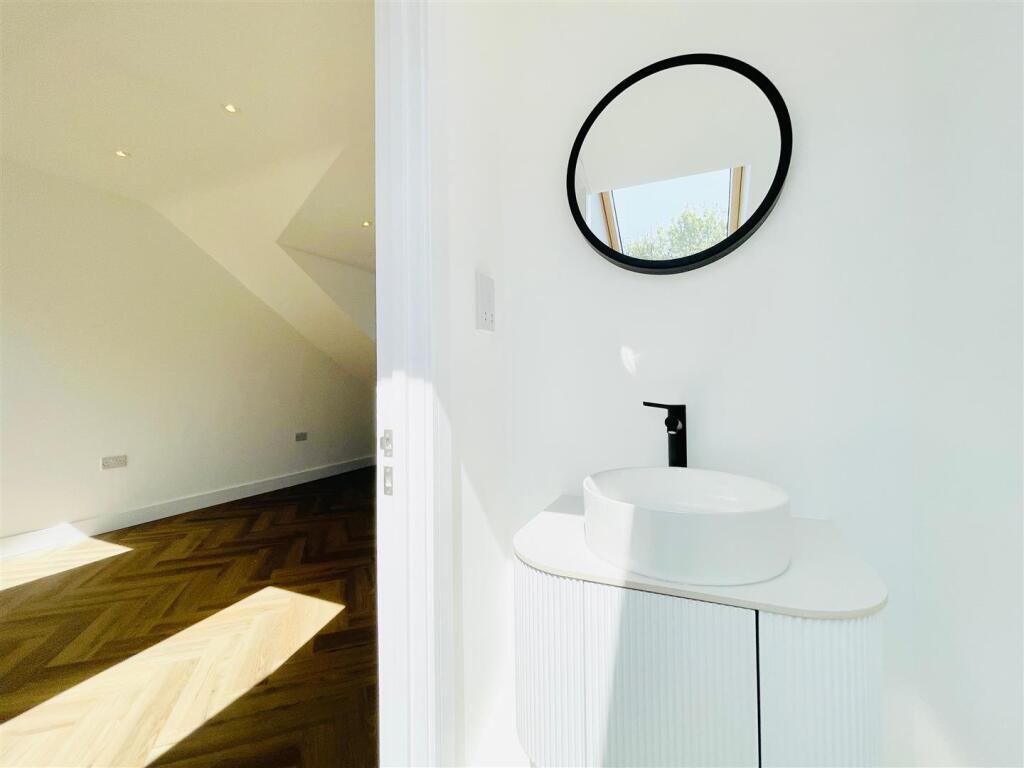 WhatsApp Image 2025-05-01 at 11.29.21 (1).jpeg