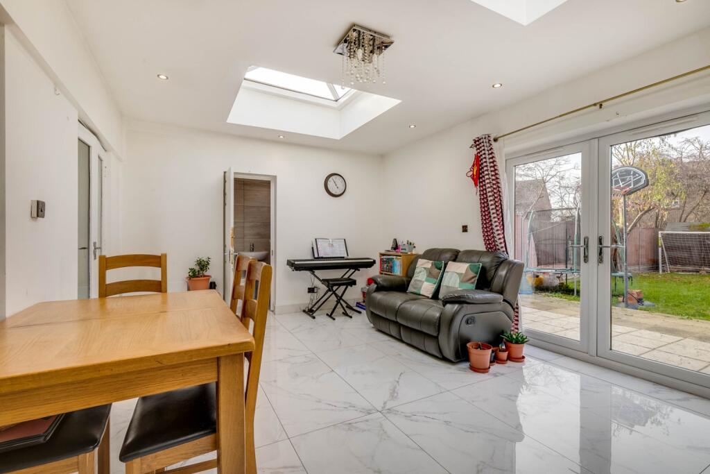 Heronswood Road, Welwyn Garden City, Hertfordshire, AL7 3JQ