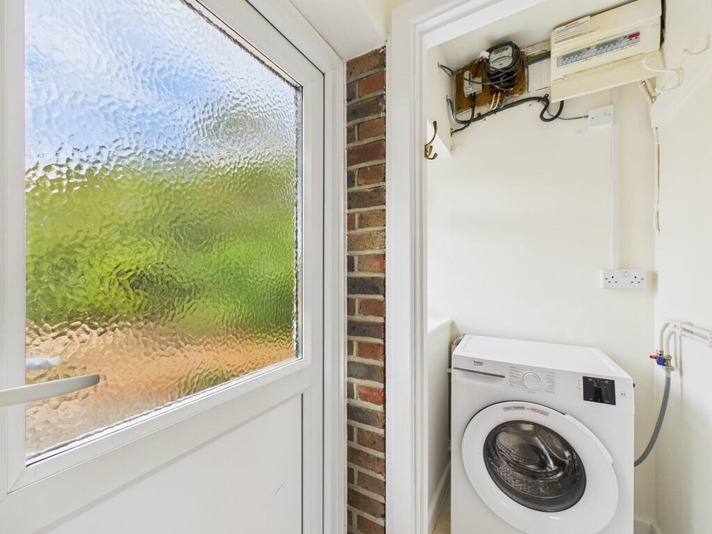 CAM04018G0-PR0325...