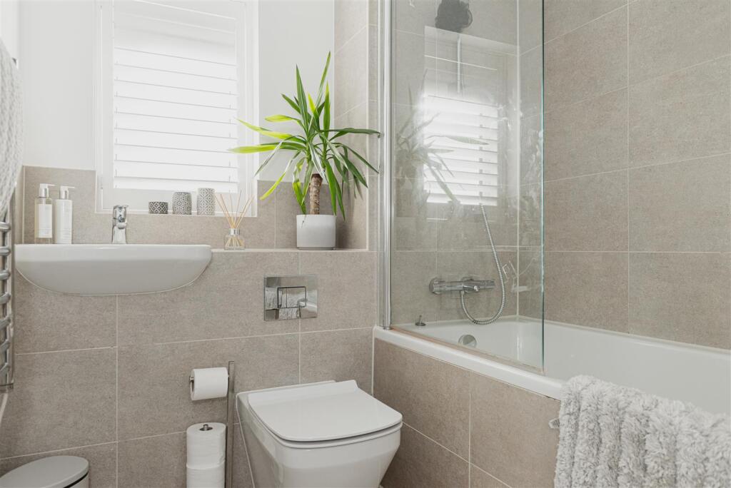 Tulyar Mews, Nork Gardens, Banstead