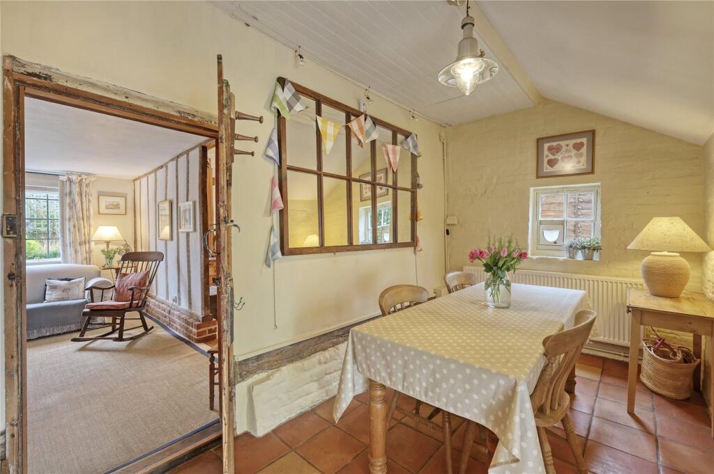 Breakfast Room