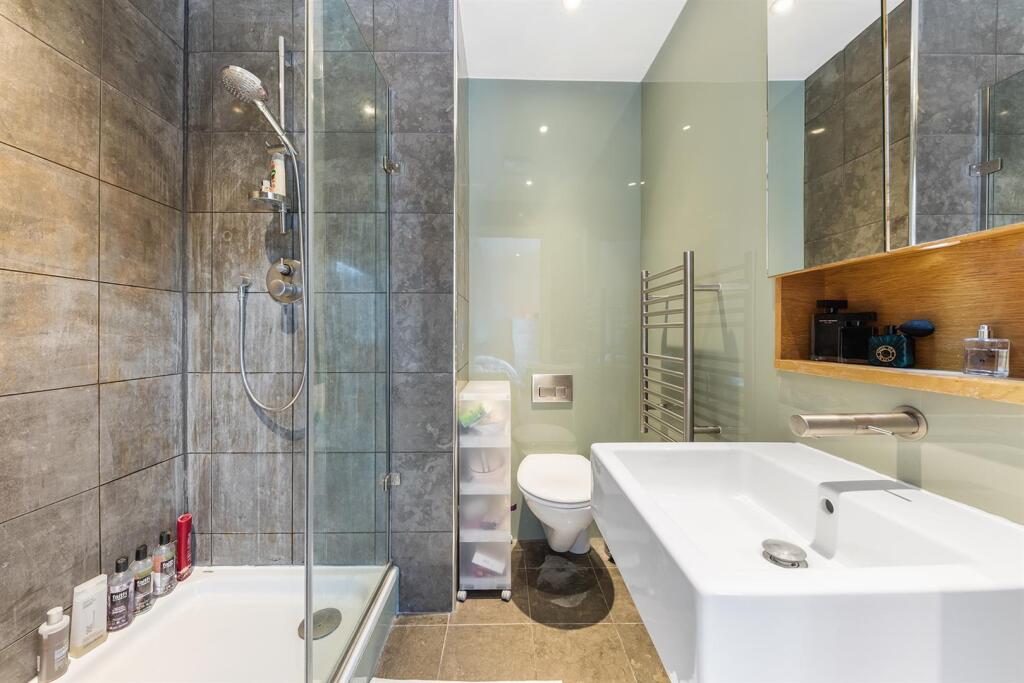 En-suite Shower Room