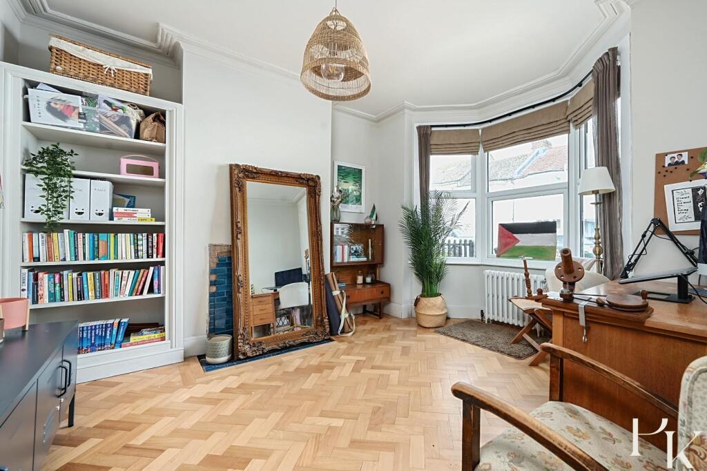 84 Wordsworth Street, BN3 (24).jpg