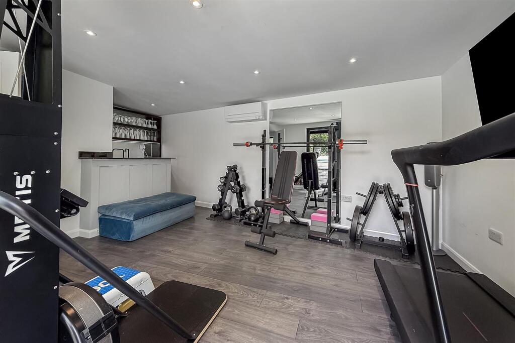 346LondonRoad-83.jpg