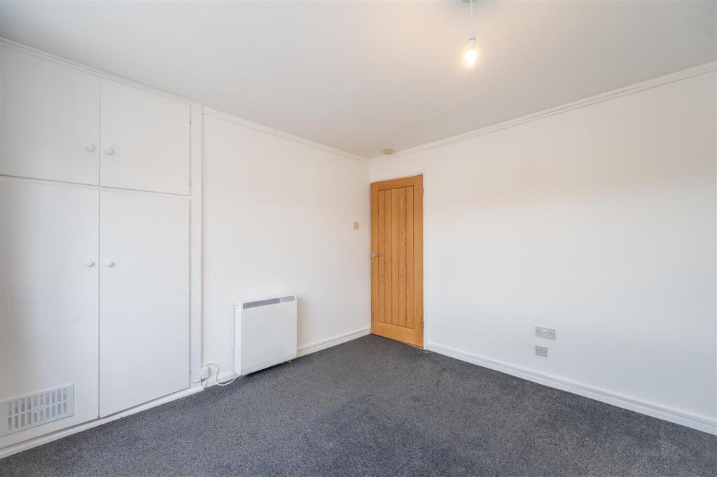 Flat 5 128 Elm Grove 25 9.jpg