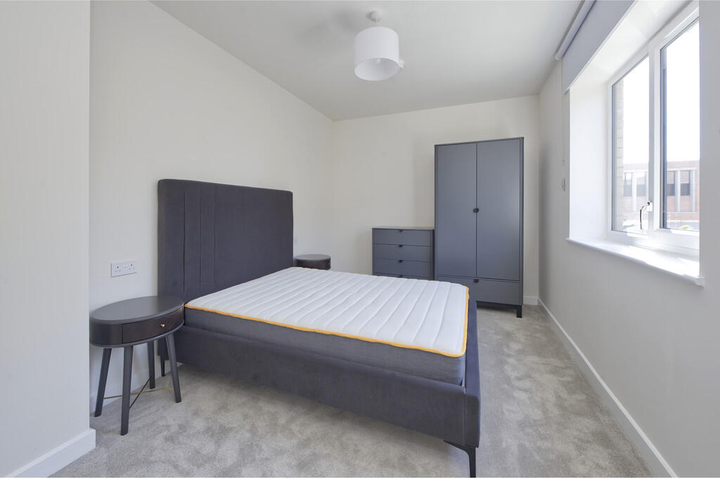 flat 6 iris hse-4...
