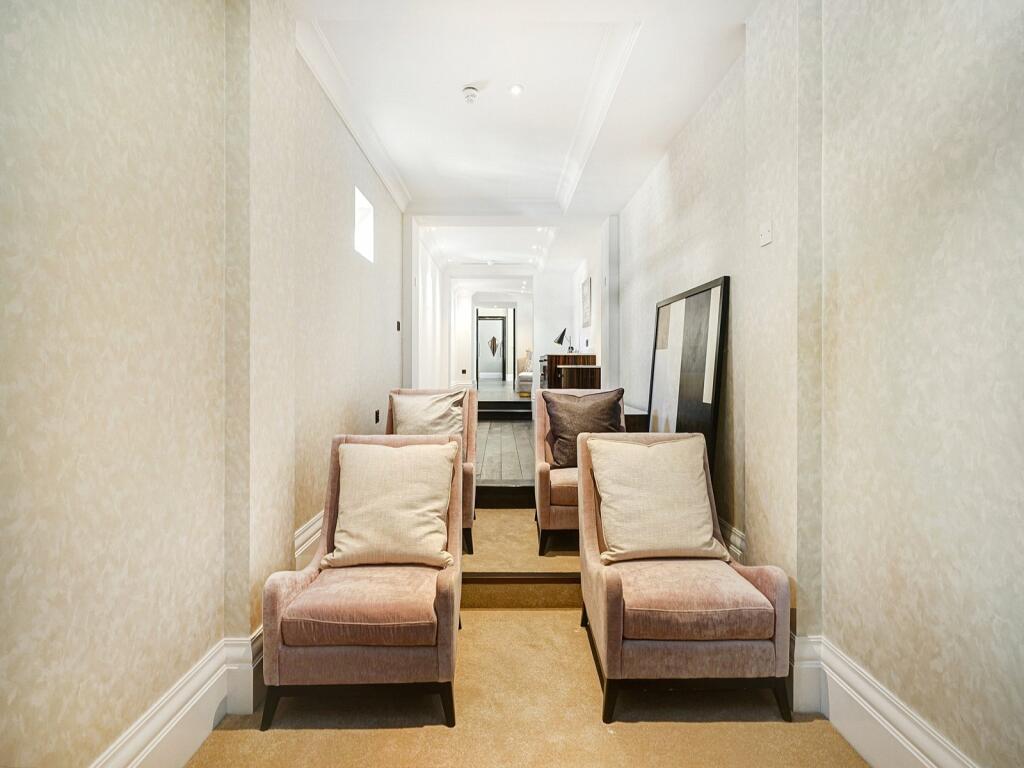 Corinthia Residences