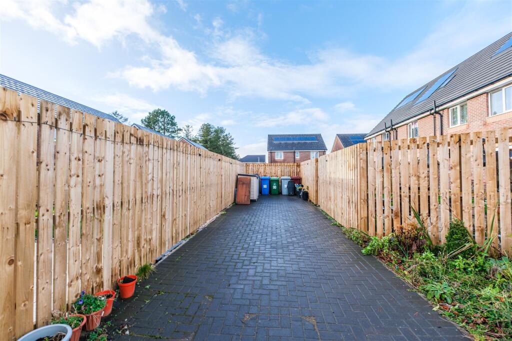 Twister Crescent-41.jpg