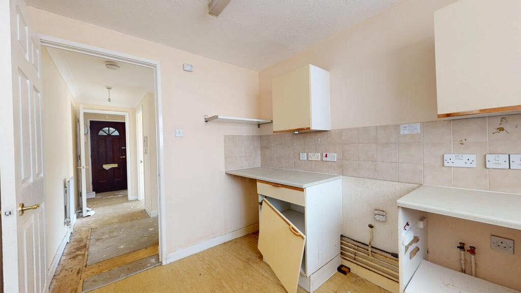 16 Longfellow Road, Walthamstow, London, E17 8DP