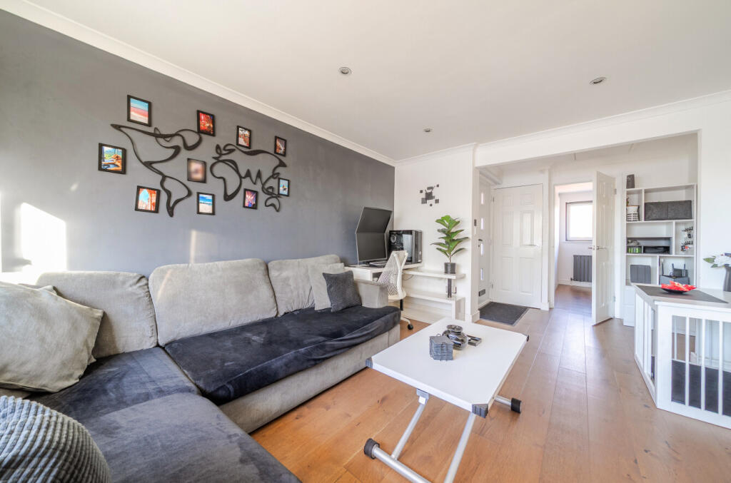 1395250-10-695ba2...