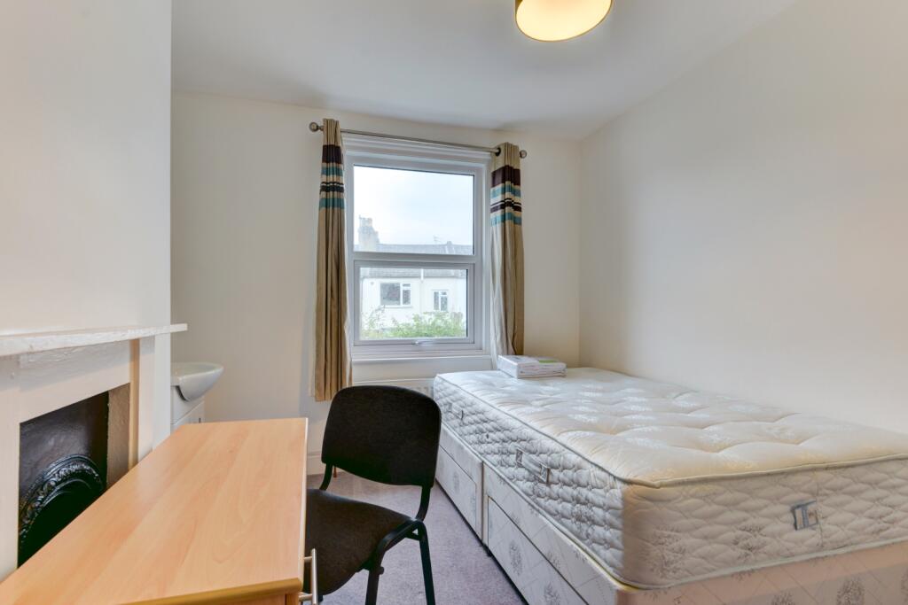 10 London Terrace Bedroom 4 (2)