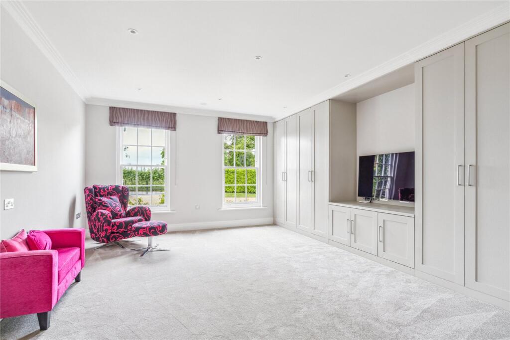 T.V/Play Room