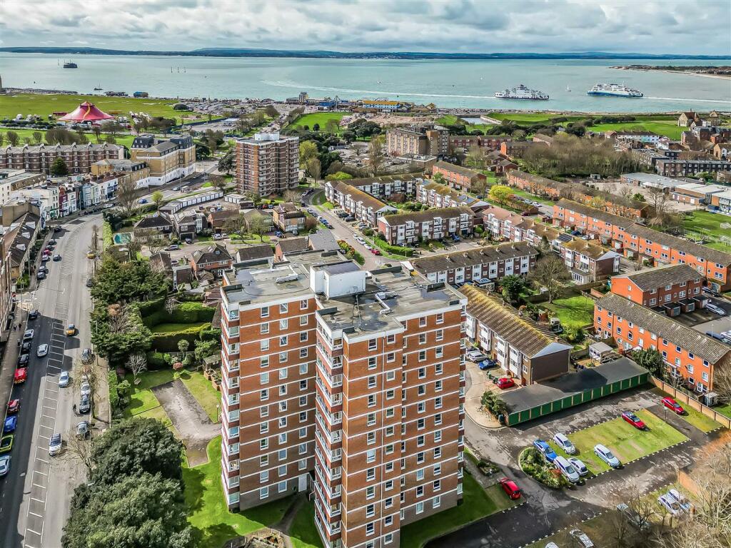 26 Hartford House-Aerials-Small-PorticoMarketing-N