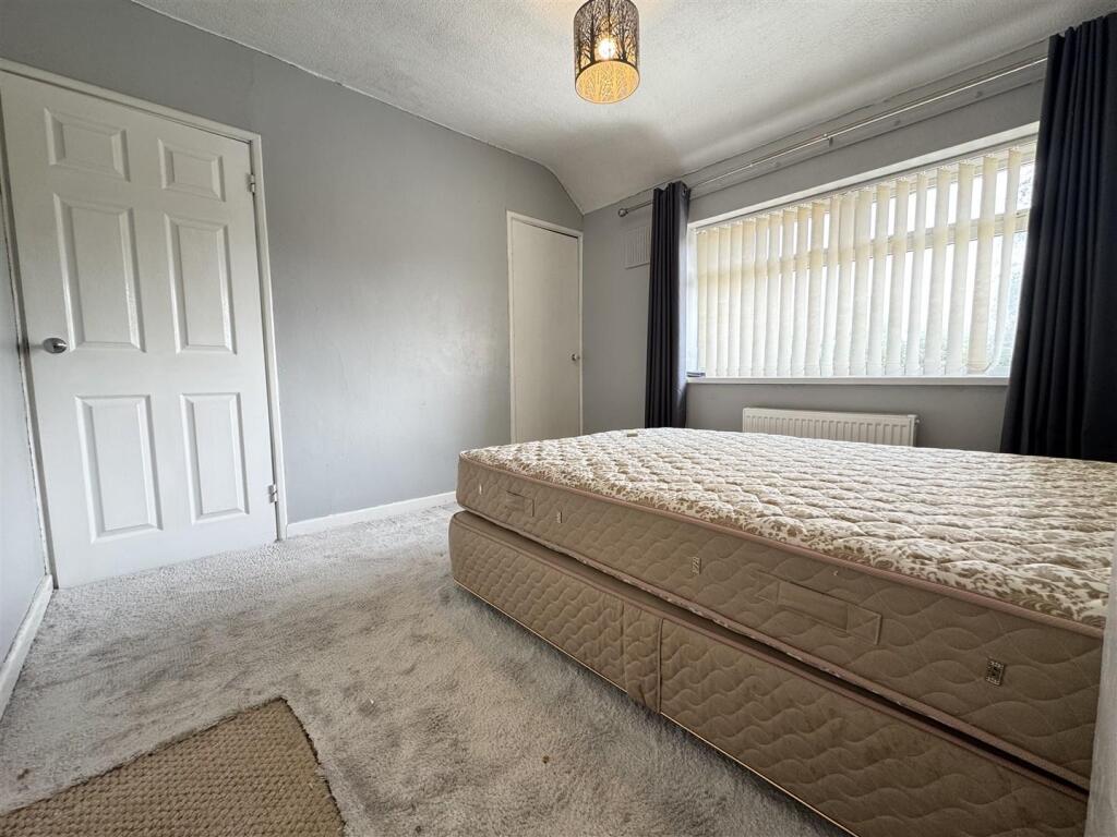 IMG_3987 (Large).JPG