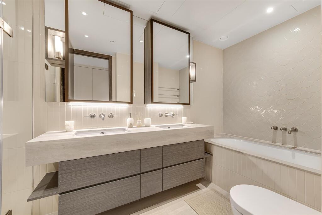 Bathroom, Dining Area, Powerhouse, Eden Harper Bat