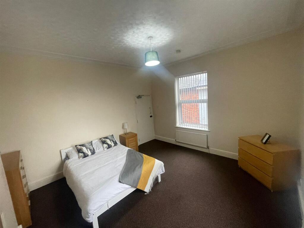 WhatsApp Image 2024-10-23 at 09.01.02 (1).jpeg