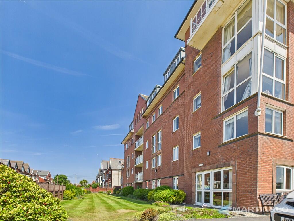 CAM02318G0-PR0451...