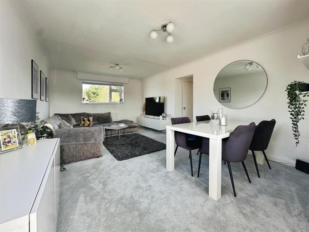 d29c34ec--45F2-A83C-37B6853F2BD7-36958-00000CC4C75