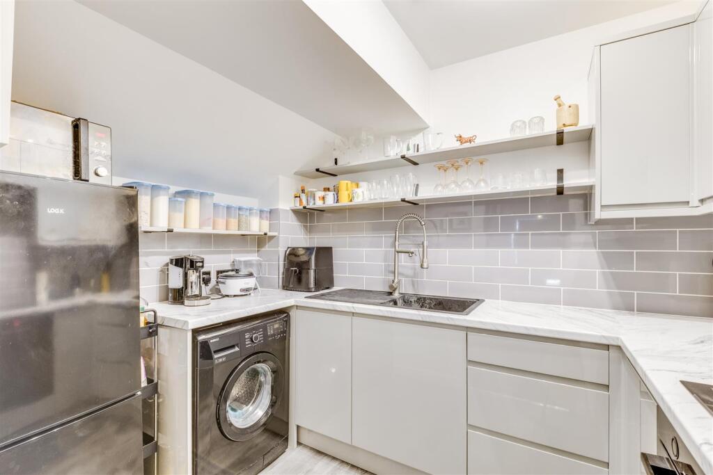 Beaumont House 32-12.jpg