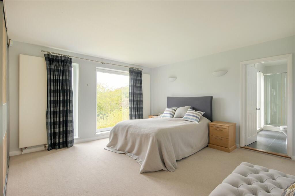 Prinicpal Bedroom