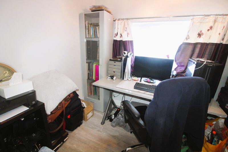 Photo 46