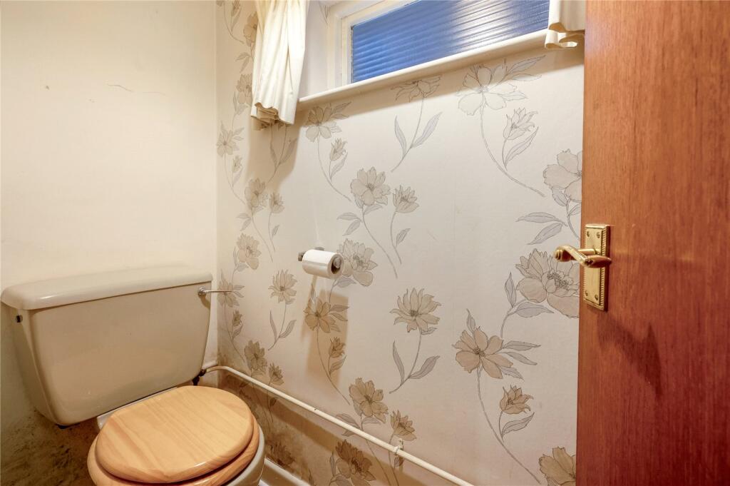 Avenue Gardens, Stoneygate, Leicester, LE2