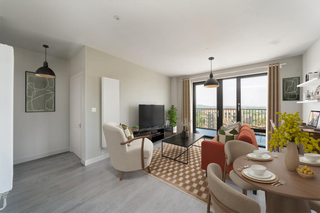 Pullman virtually staged living / dining room