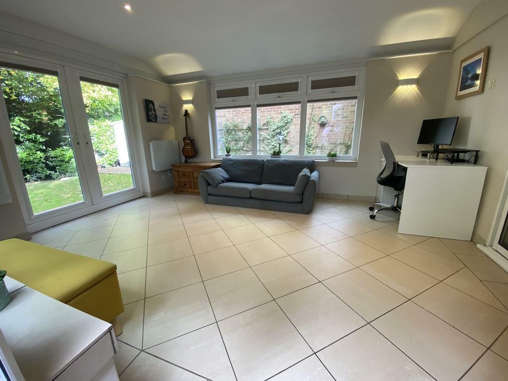 14 - Conservatory - desk area.jpg