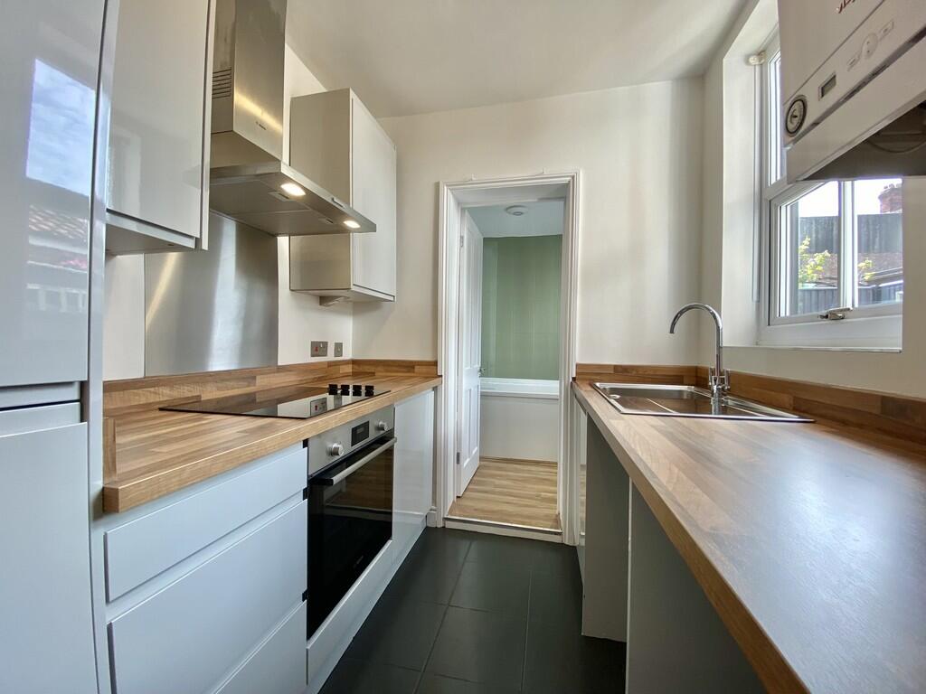 Kitchen 2