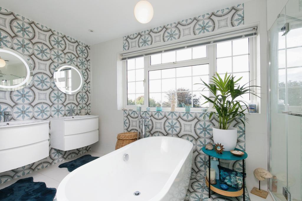 Master En-suite