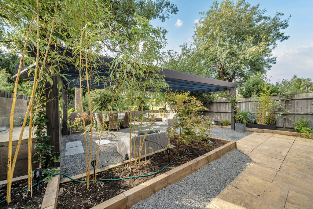 1328058-16-687a99...