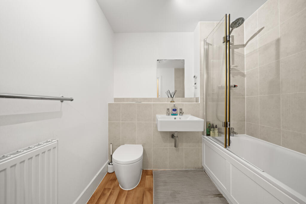 Flat 23, Hill View Court007