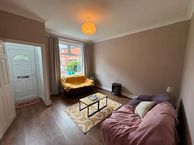 22 Adswood Terrace 16.jpg